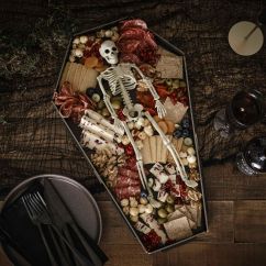  Serveringsfat - Kista och skelett